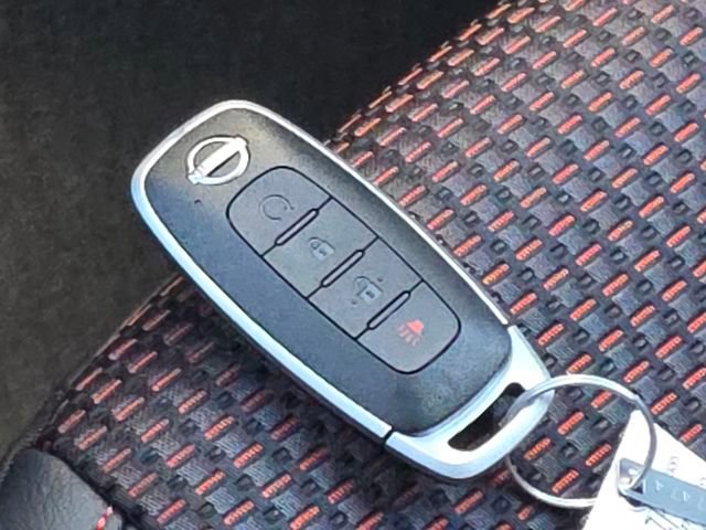 New 2026 Nissan Kicks SR w/ Cold Weather Package image 28