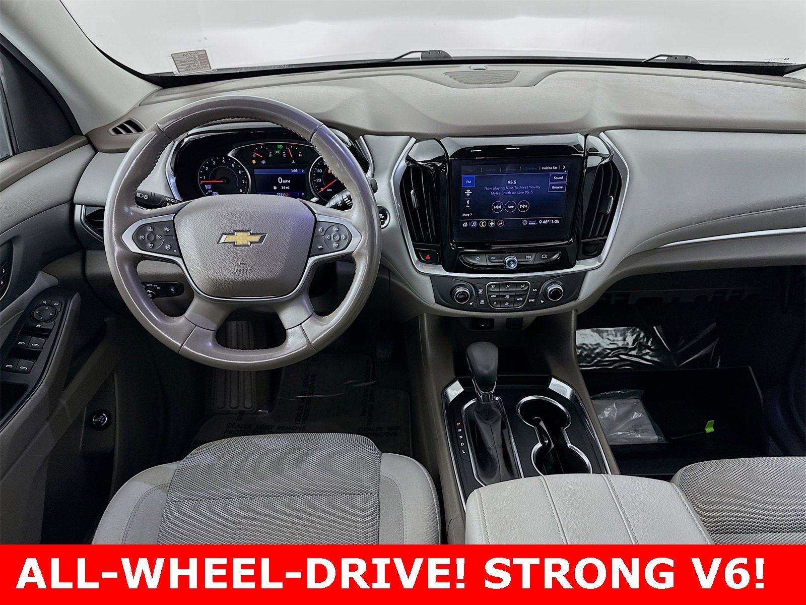 Used 2021 Chevrolet Traverse LT image 15