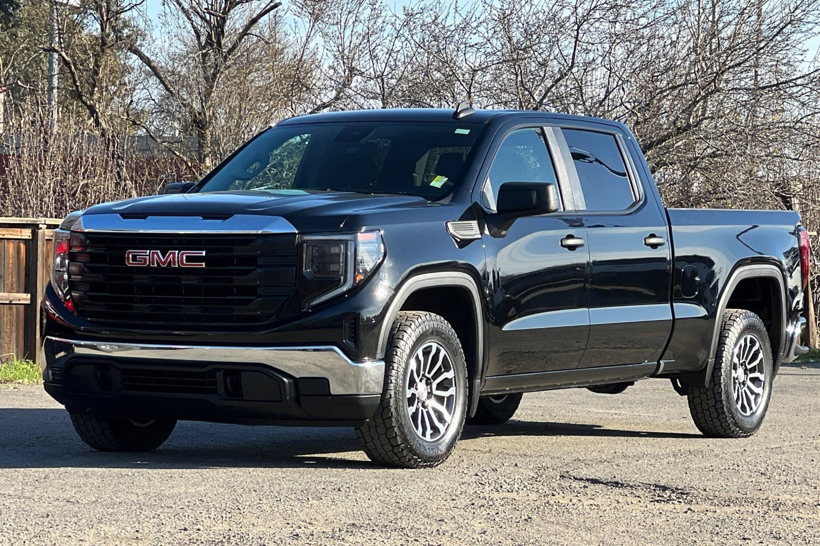 Used 2024 GMC Sierra 1500 Pro w/ Pro Value Package image 8