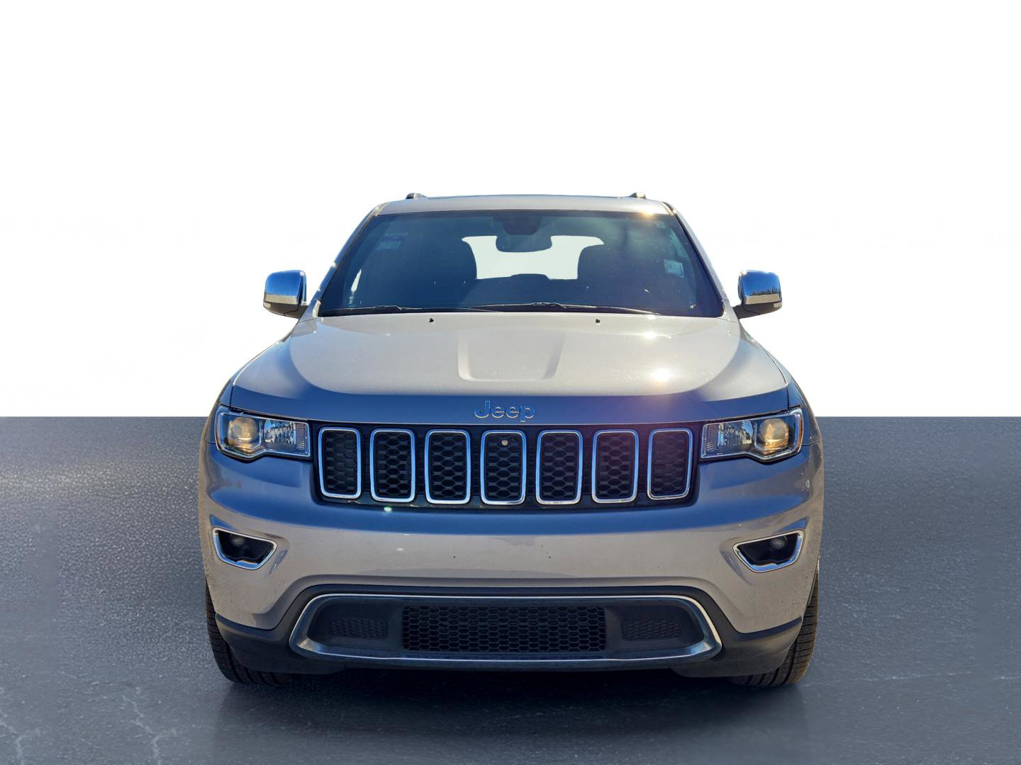 Used 2021 Jeep Grand Cherokee Limited image 2