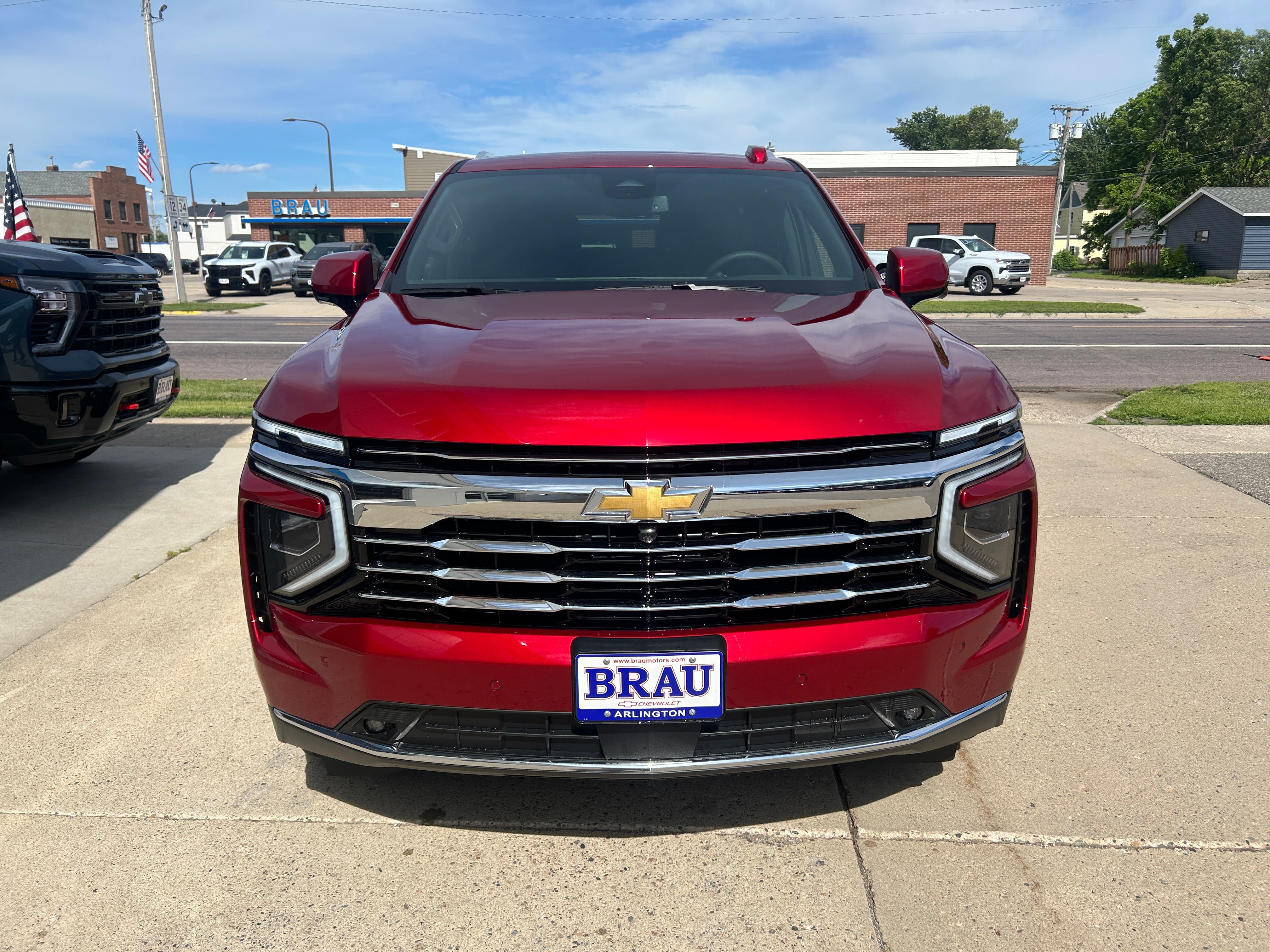 New 2026 Chevrolet Tahoe LT w/ Comfort Package AWD/4WD image 3