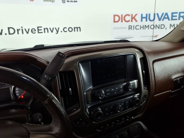 Used 2016 Chevrolet Silverado 1500 High Country w/ High Country Premium Package AWD/4WD image 26