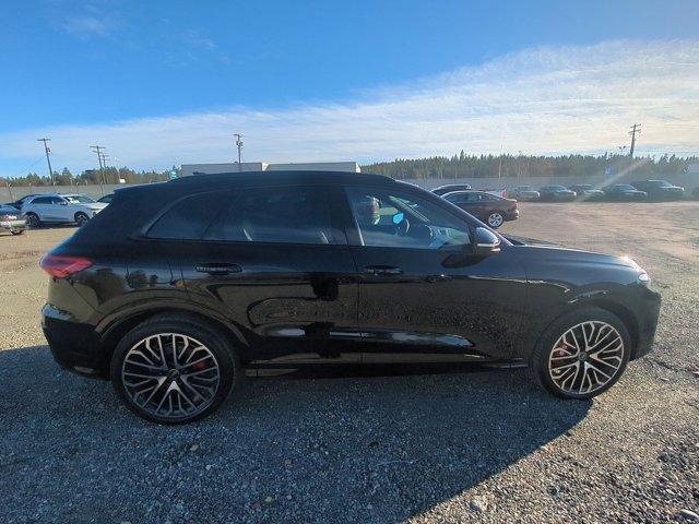 Used 2025 Audi SQ5 Premium Plus image 4