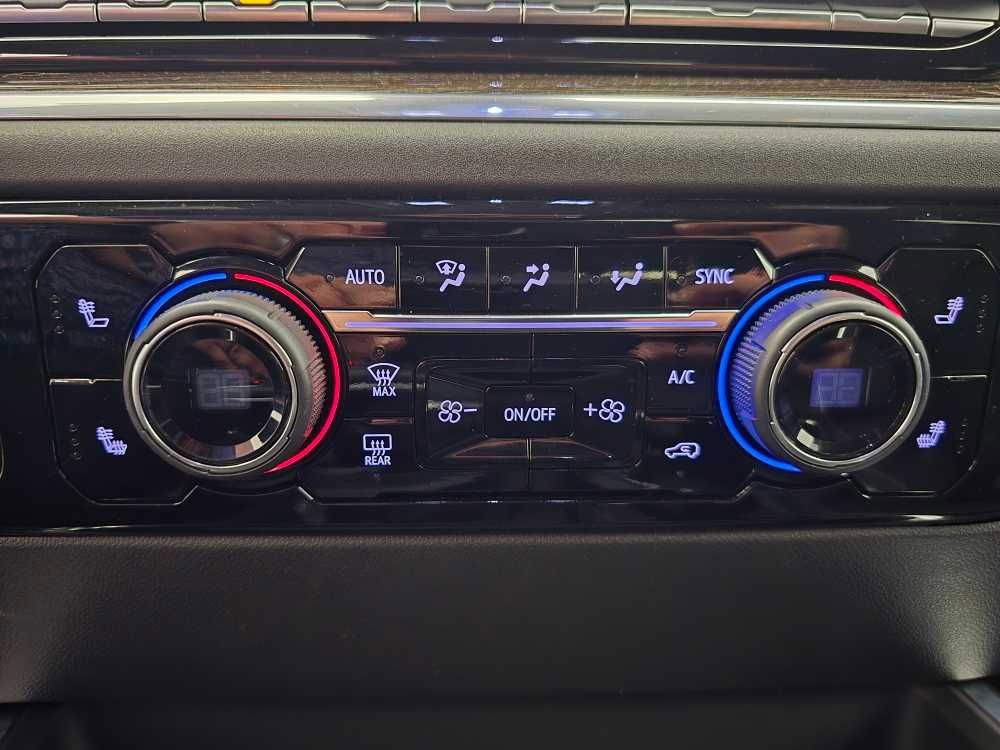 New 2025 Chevrolet Silverado 1500 LT w/ Z71 Off-Road Package image 17