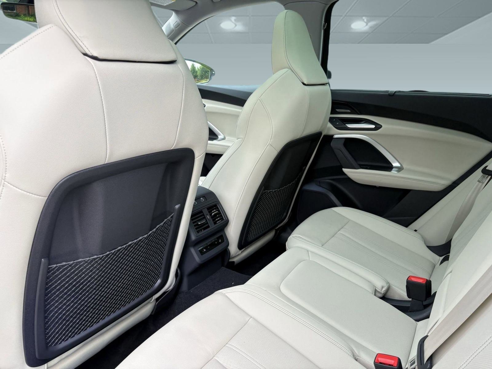 New 2025 Audi Q5 Prestige image 14