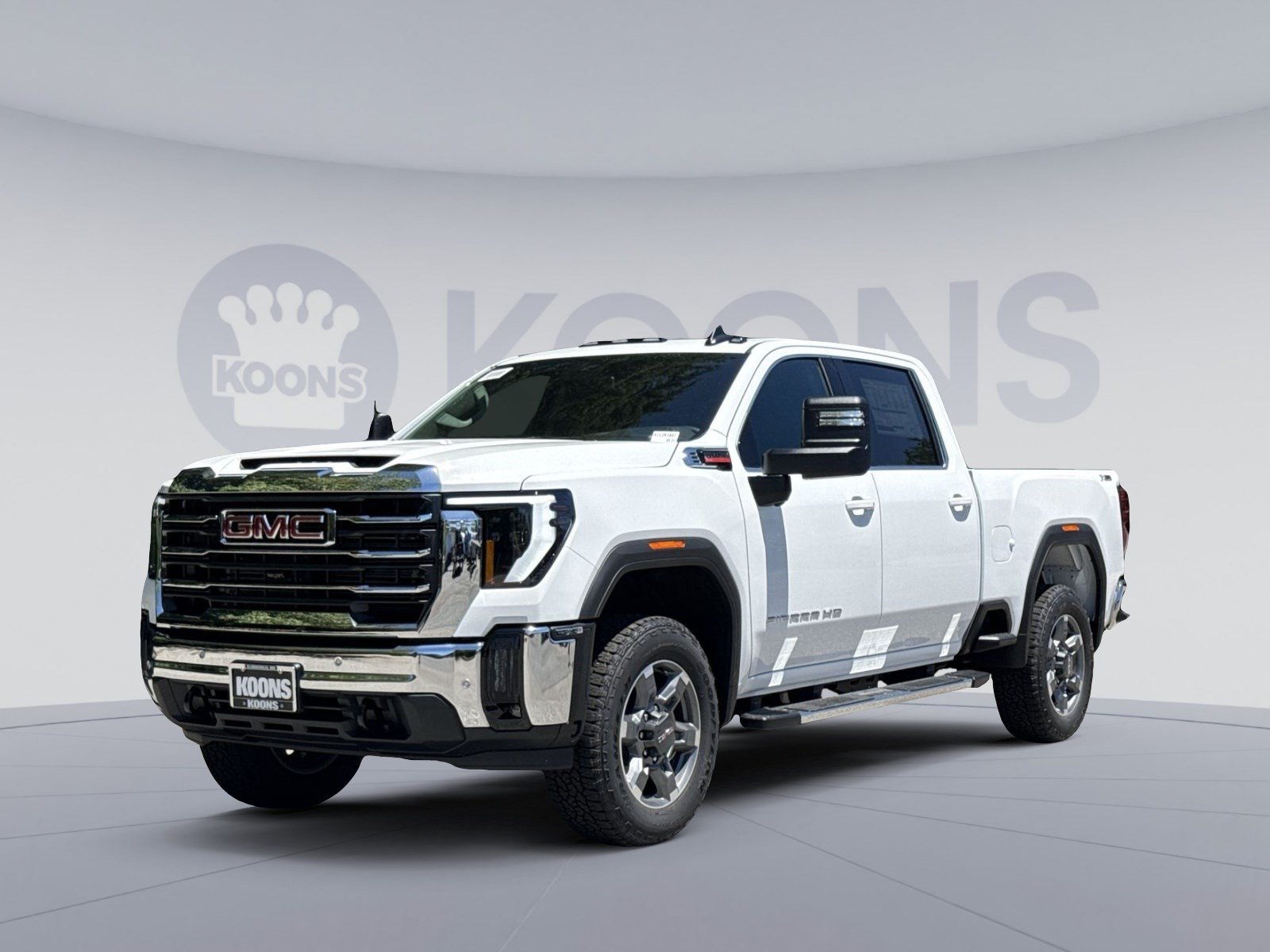 New 2026 GMC Sierra 2500 SLE w/ SLE Value Package; AWD/4WD image 1