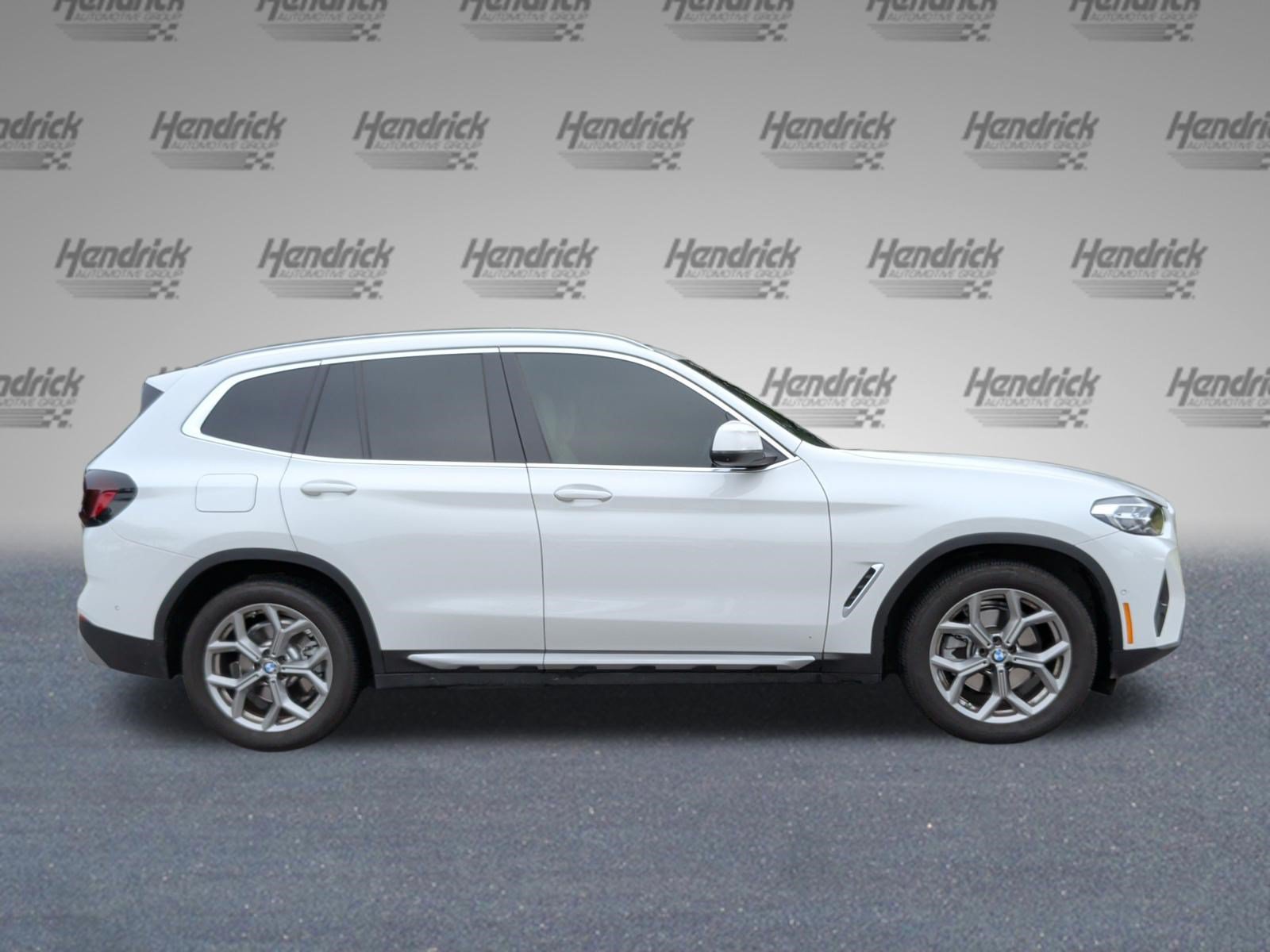 Used 2024 BMW X3 sDrive30i w/ Convenience Package RWD image 6