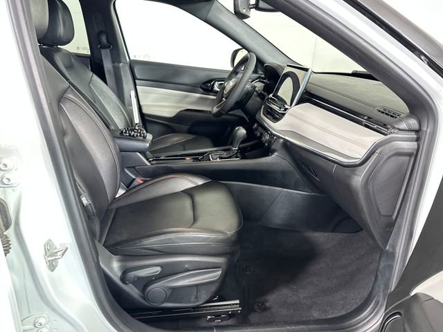 Used 2024 Jeep Compass Limited image 28