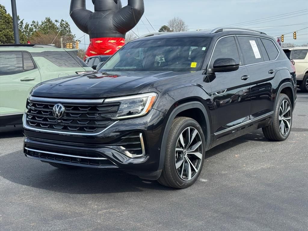 Used 2024 Volkswagen Atlas SEL Premium R-Line image 7