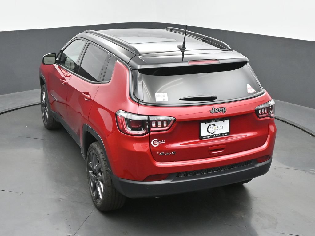 New 2026 Jeep Compass Limited w/ Sun, Sound & Navigation Group AWD/4WD image 39