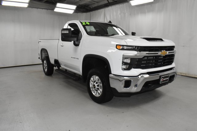 Used 2024 Chevrolet Silverado 2500 LT w/ Snow Plow Prep/Camper Package video 1