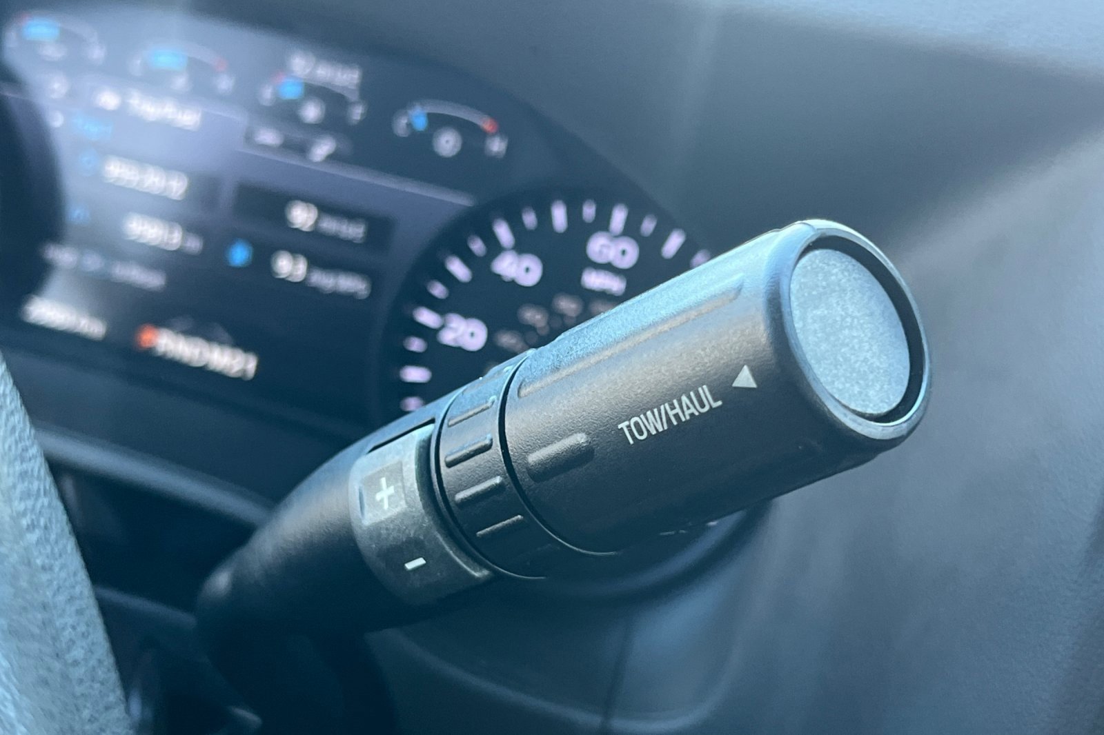 Used 2023 Ford E-350 and Econoline 350 Super Duty w/ Driver's Safety Package image 21