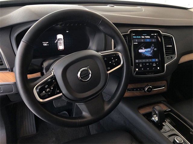 Used 2025 Volvo XC90 B6 Plus image 20