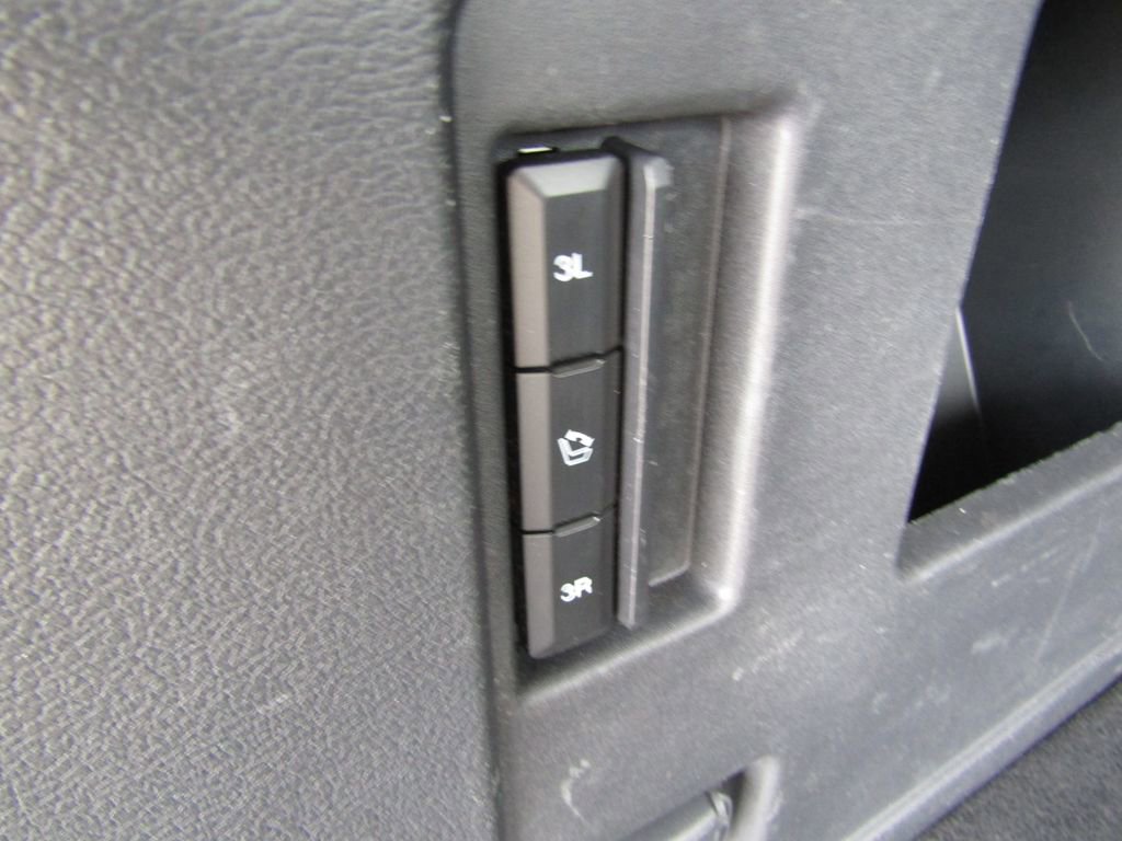Used 2024 Ford Expedition Max XLT AWD/4WD image 33
