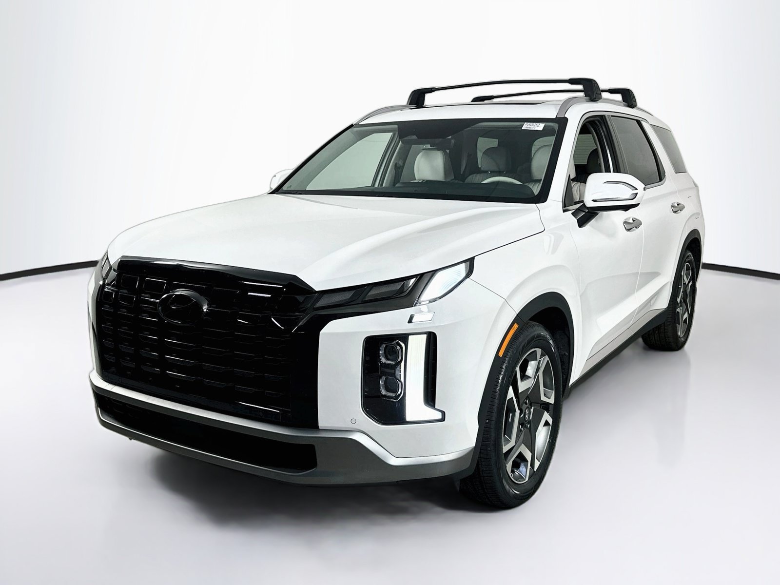 Used 2023 Hyundai Palisade Limited FWD image 1