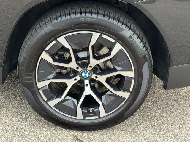 Used 2025 BMW X3 xDrive30i w/ Convenience Package AWD/4WD image 6