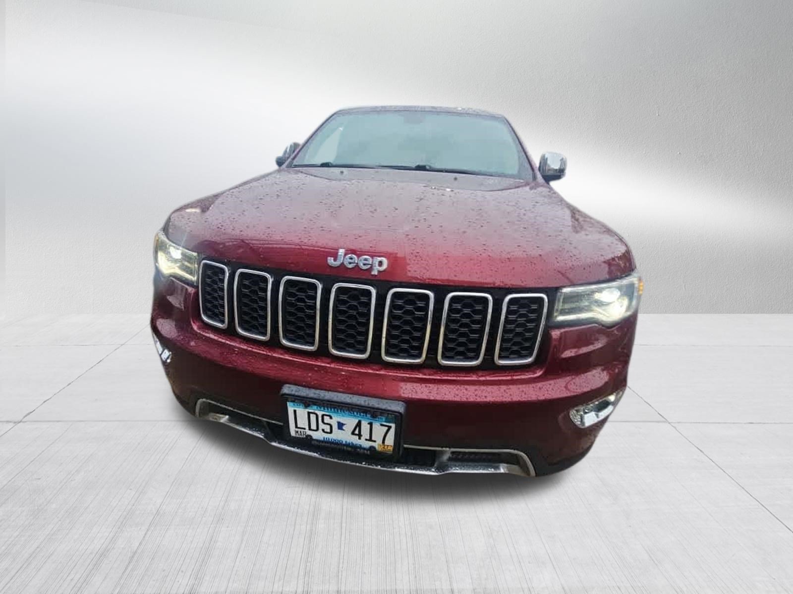 Used 2018 Jeep Grand Cherokee Limited w/ Luxury Group II AWD/4WD image 2