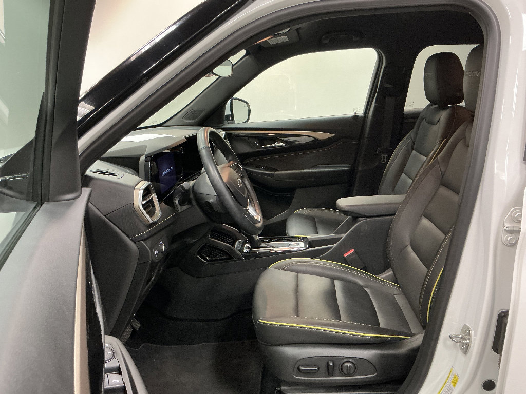 Used 2024 Chevrolet TrailBlazer ACTIV w/ Driver Confidence Package FWD image 9