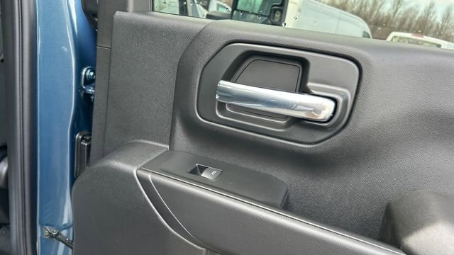 New 2026 Chevrolet Silverado 2500 Custom w/ Custom Convenience Package image 39