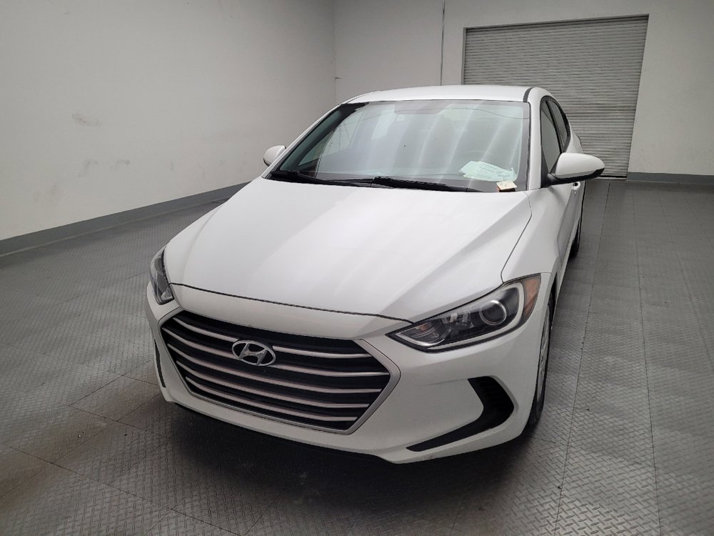 Used 2017 Hyundai Elantra SE image 15