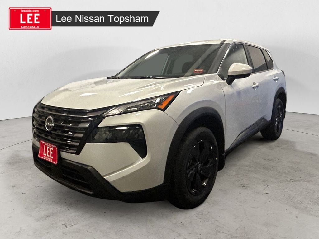 New 2026 Nissan Rogue SV w/ Cold Weather Package