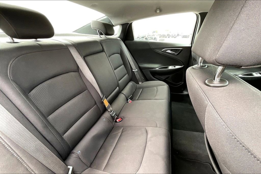 Used 2023 Chevrolet Malibu LT FWD image 22