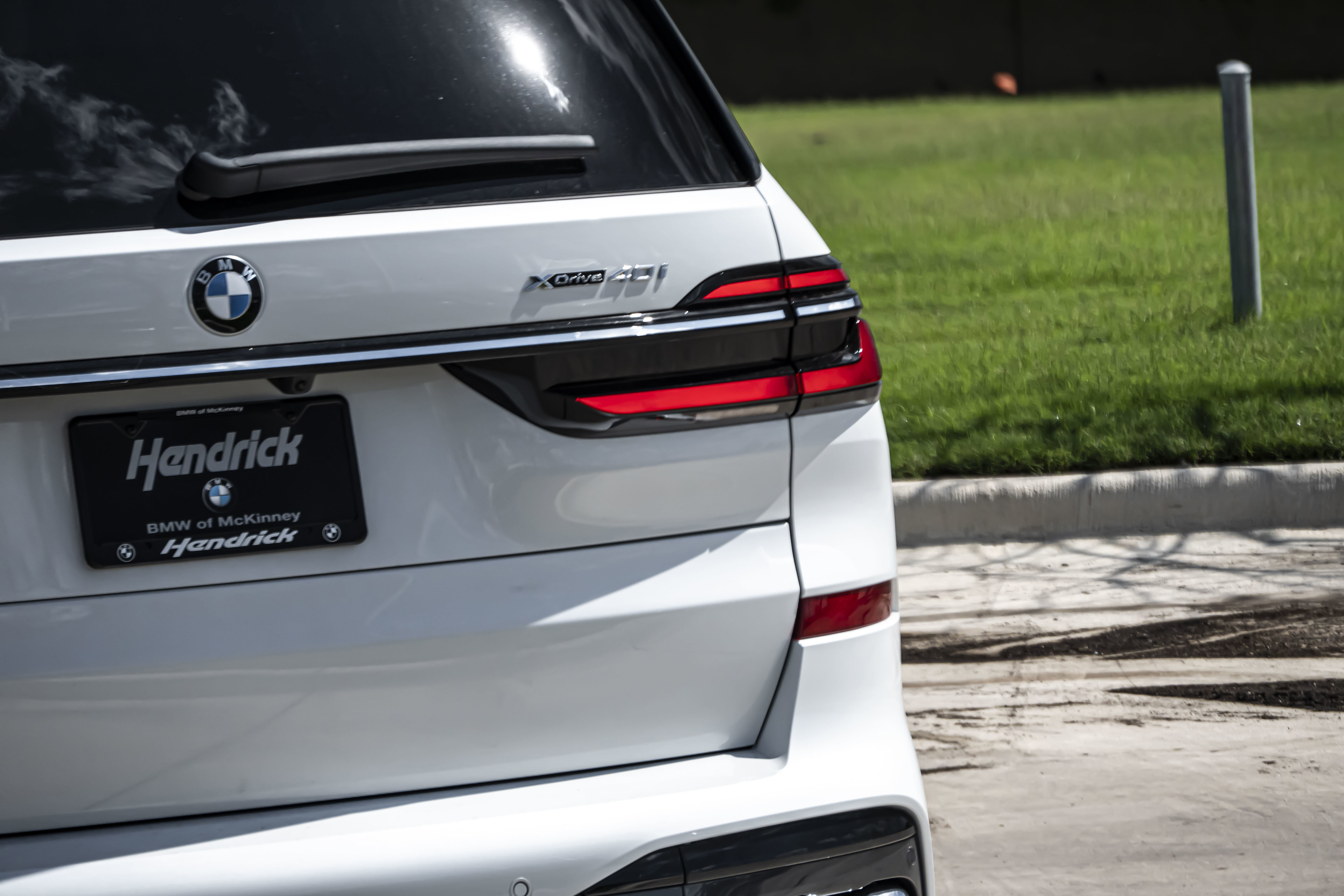 New 2026 BMW X7 xDrive40i w/ M Sport Package image 8