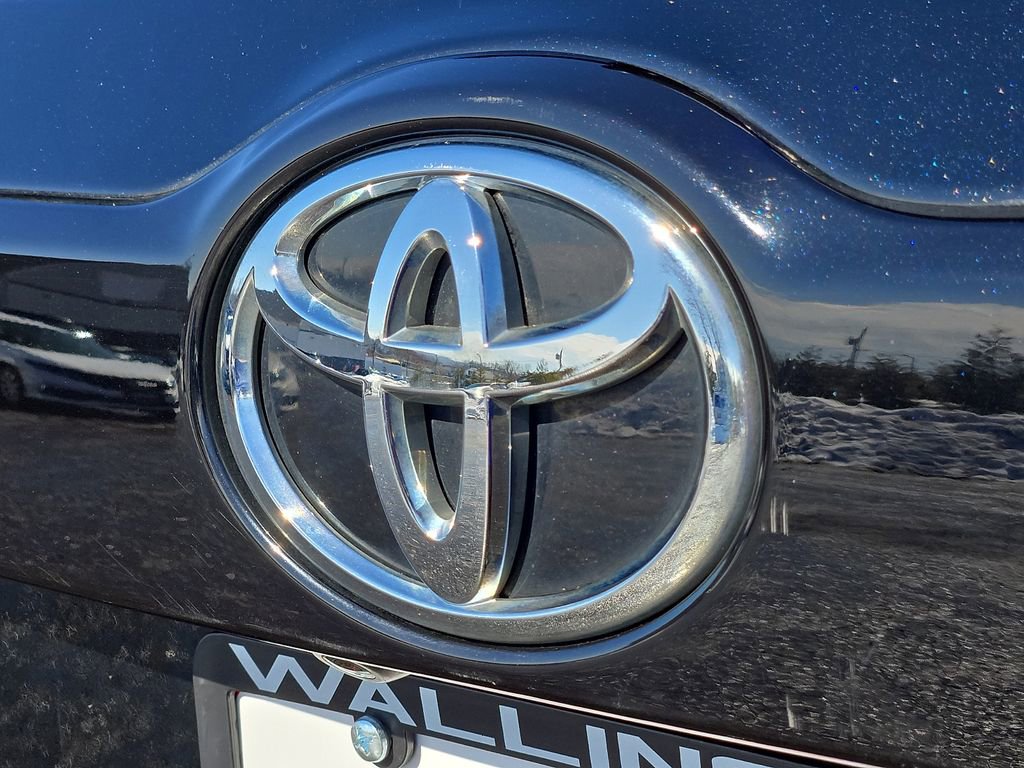 Used 2018 Toyota Highlander XLE w/ Carpet Mat Package (TMS) image 28