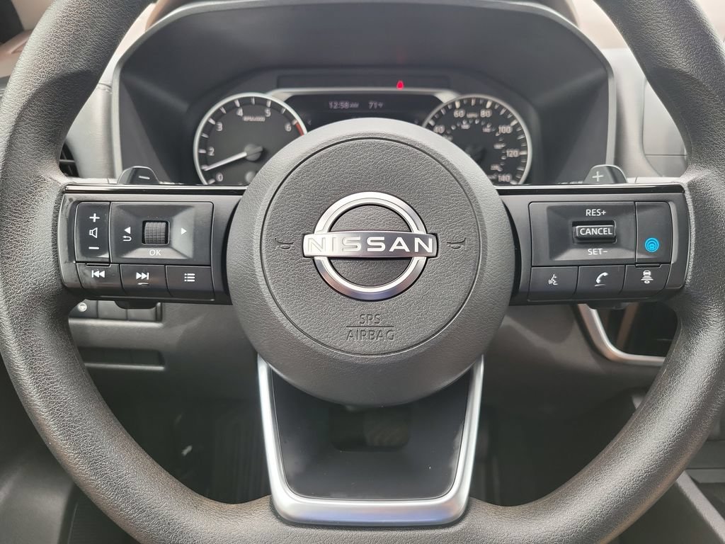 Used 2023 Nissan Rogue SV AWD/4WD image 12