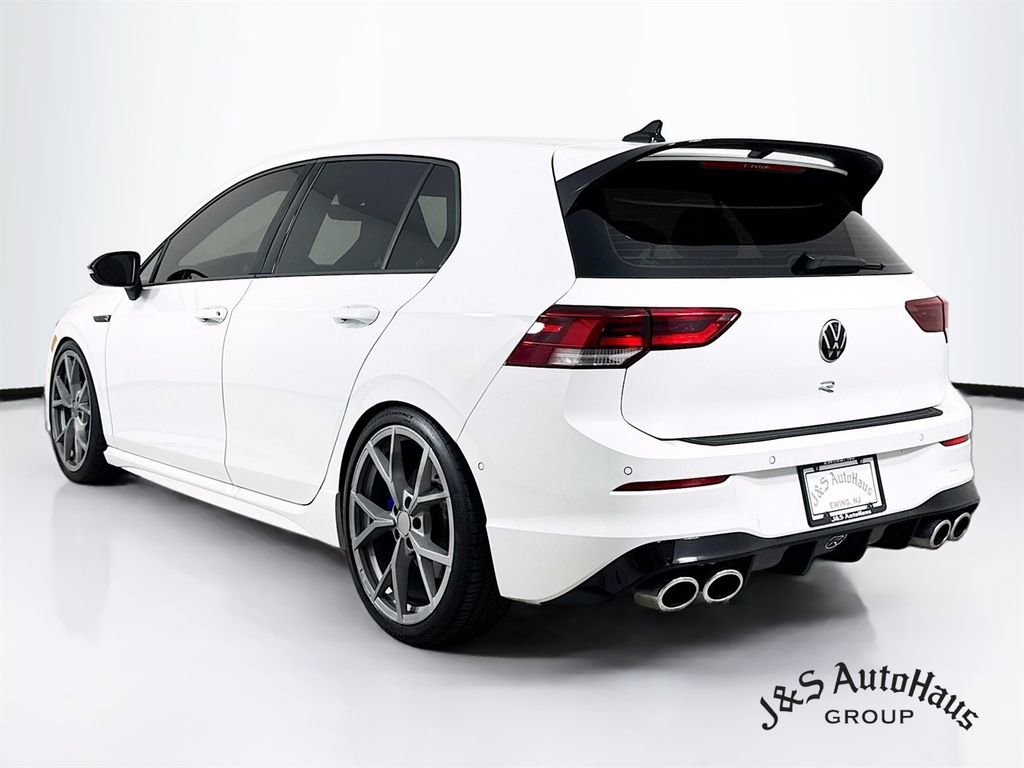 Used 2022 Volkswagen Golf R image 5