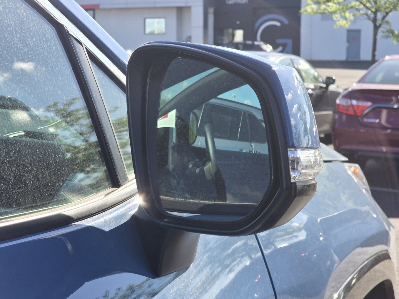 Used 2024 Toyota RAV4 SE image 21