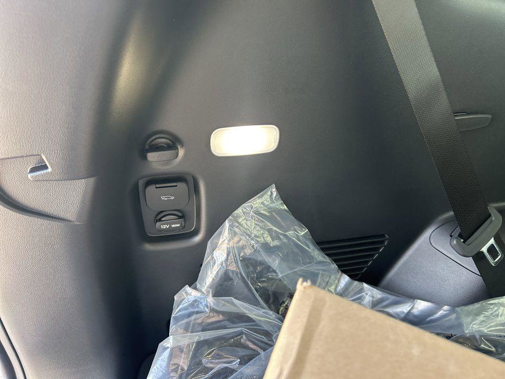 New 2026 Hyundai Ioniq 9 Limited w/ Tow & Go Package image 36