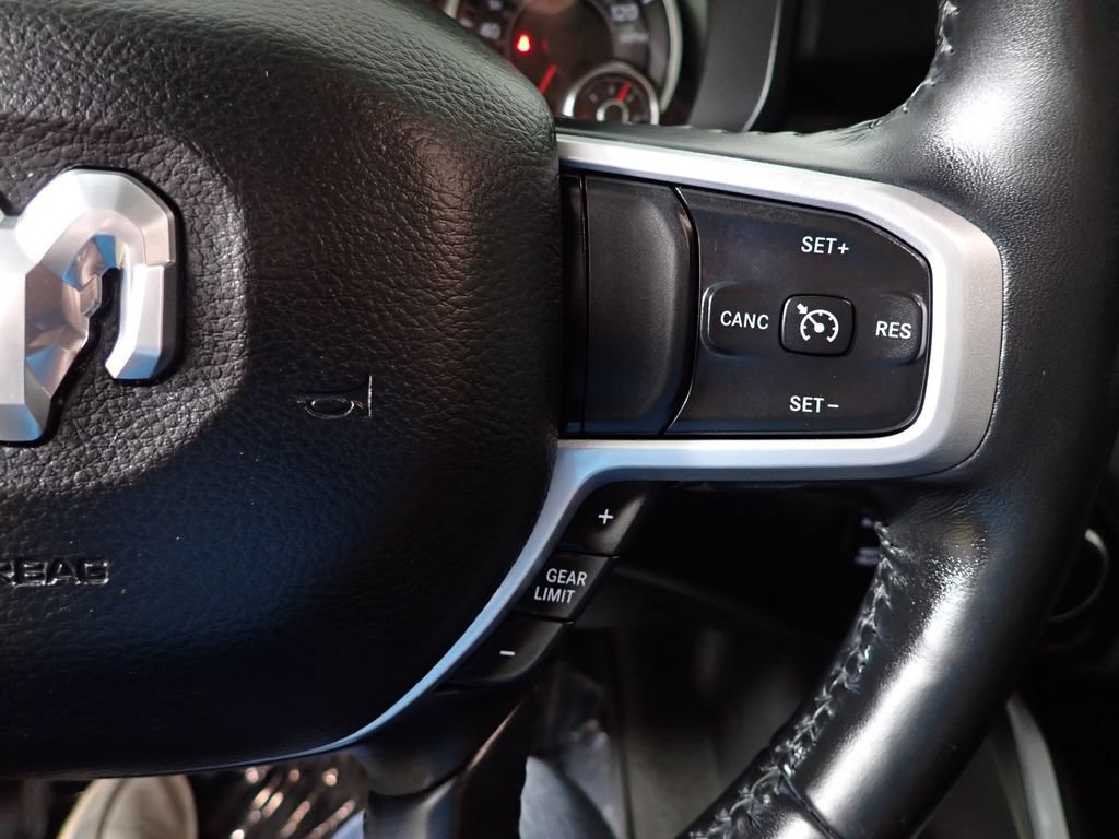 Used 2020 RAM 1500 Big Horn AWD/4WD image 31