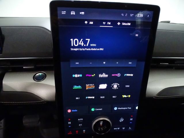 Used 2021 Ford Mustang Mach-E Select w/ Comfort/Appearance Package image 12