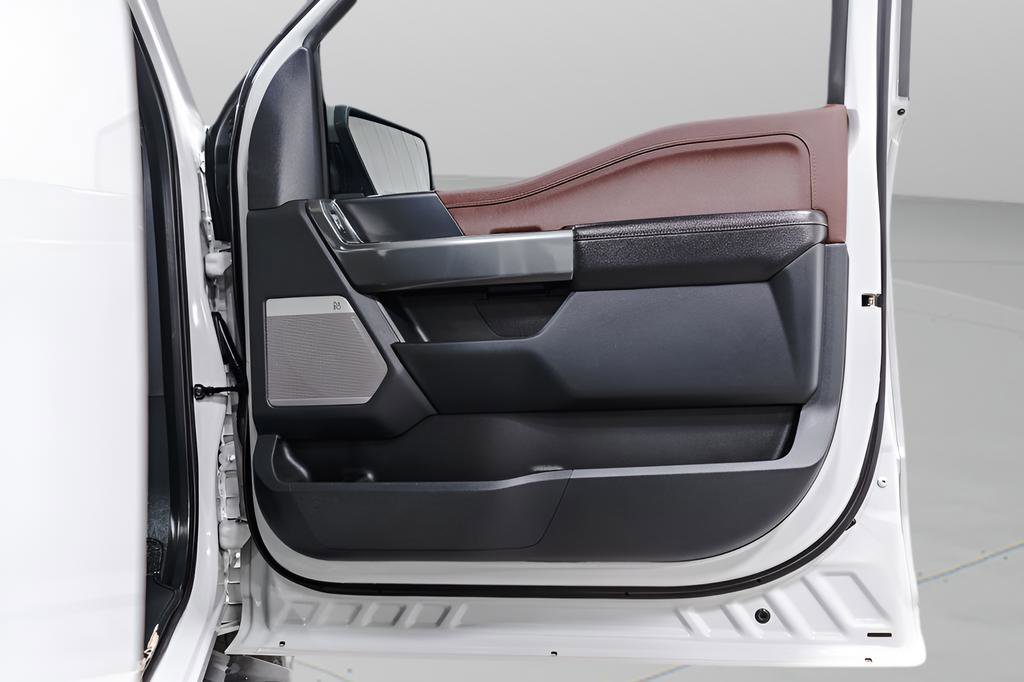 Used 2023 Ford F150 Lariat w/ Equipment Group 502A High image 37