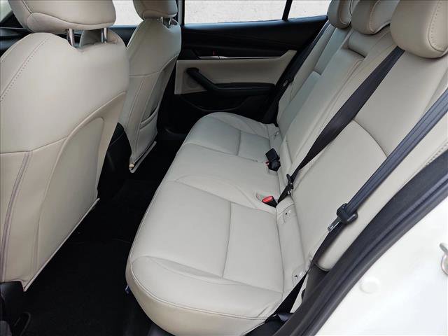 Used 2020 MAZDA MAZDA3 Sedan w/ Select Package image 18