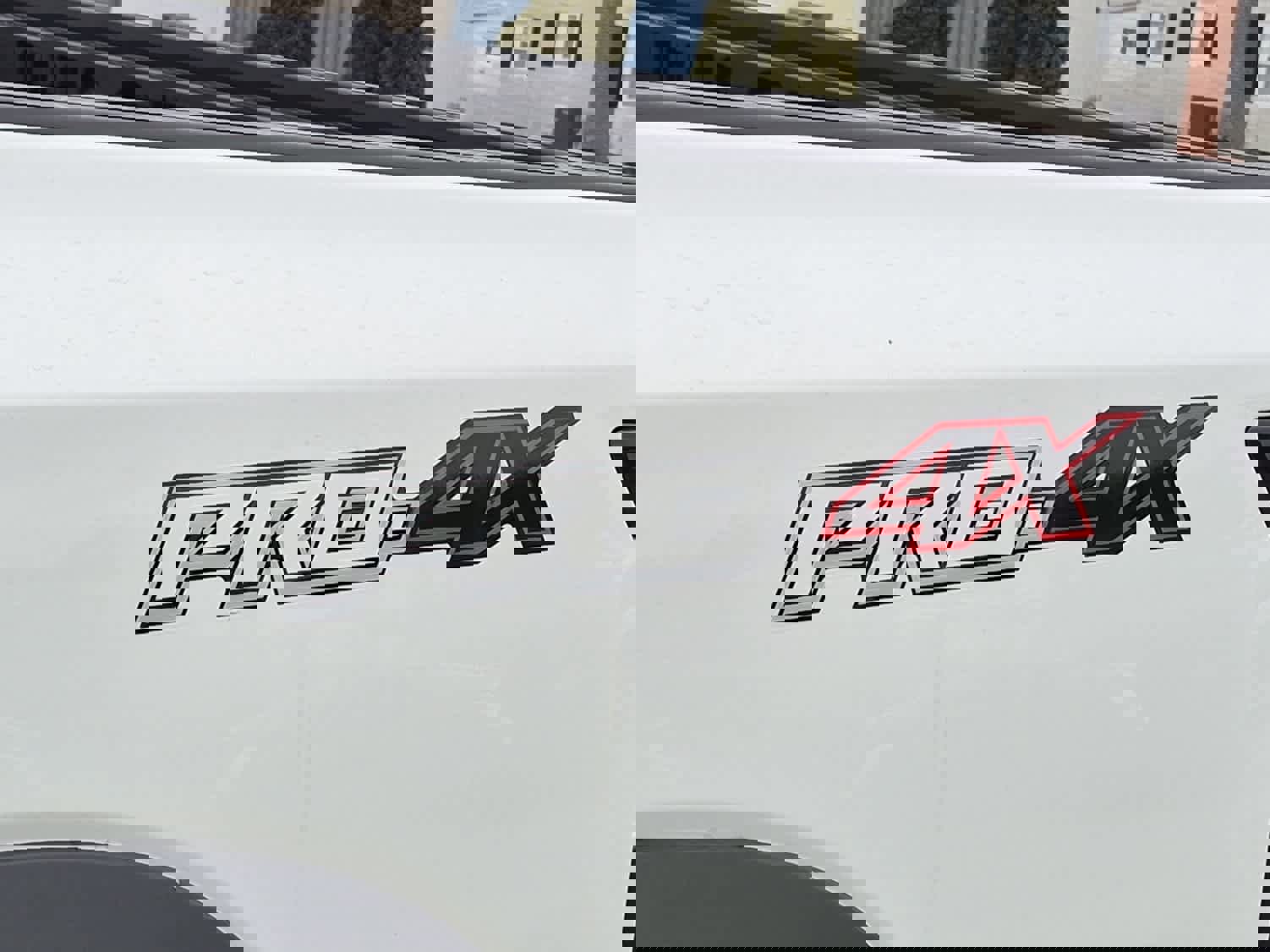 New 2026 Nissan Frontier PRO-4X w/ Pro-4x Convenience Package image 16