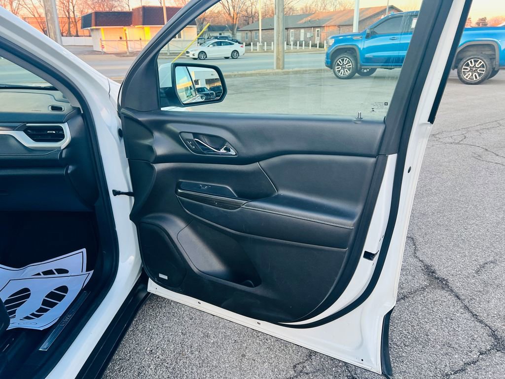 Used 2018 GMC Acadia SLT image 42