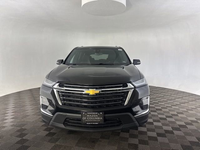Used 2023 Chevrolet Traverse LT image 2