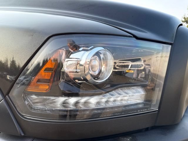 Used 2022 RAM 1500 Warlock w/ Electronics Group AWD/4WD image 9