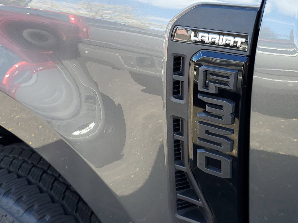 New 2026 Ford F350 Lariat image 35