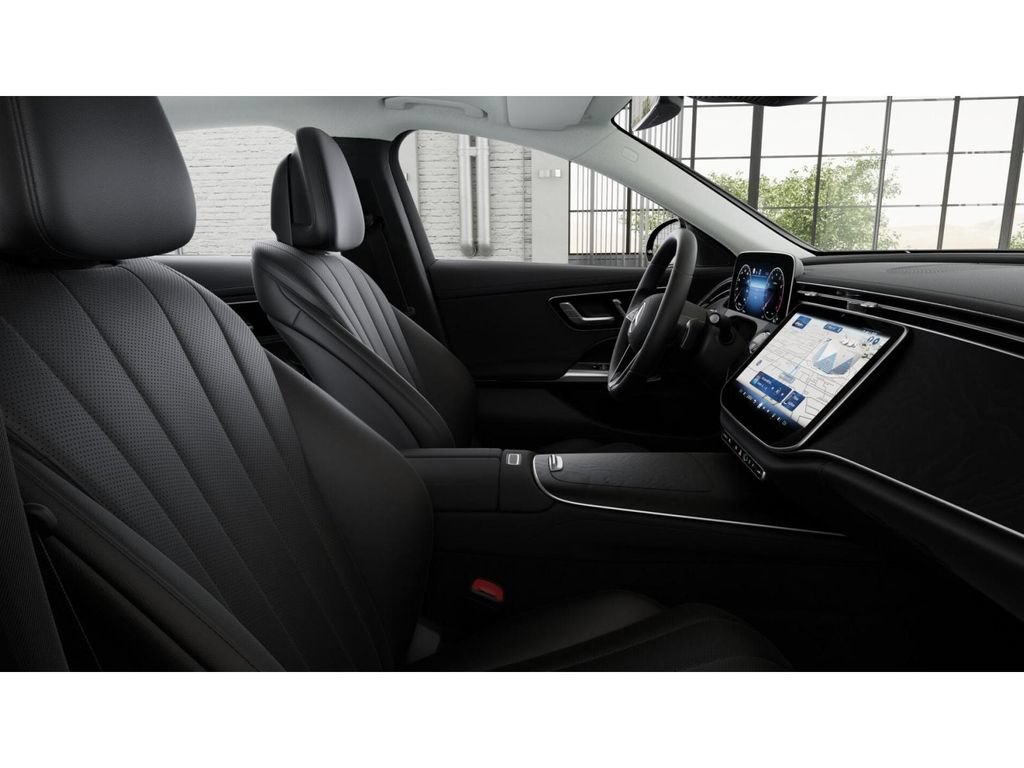 New 2026 Mercedes-Benz E 350 4MATIC Sedan image 4