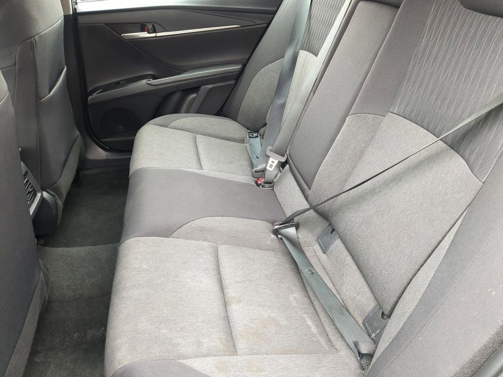 Used 2025 Toyota Camry LE image 27