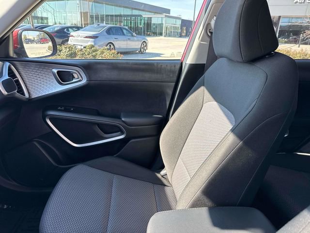 Used 2024 Kia Soul LX w/ Option Group 015 image 58