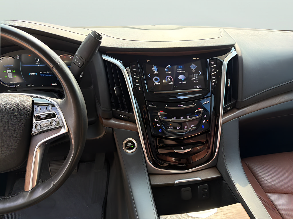 Used 2020 Cadillac Escalade Premium Luxury RWD image 31