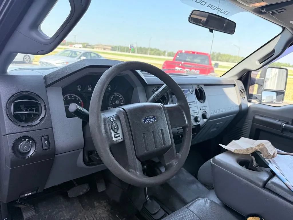 Used 2016 Ford F250 XL w/ Power Equipment Group AWD/4WD image 12