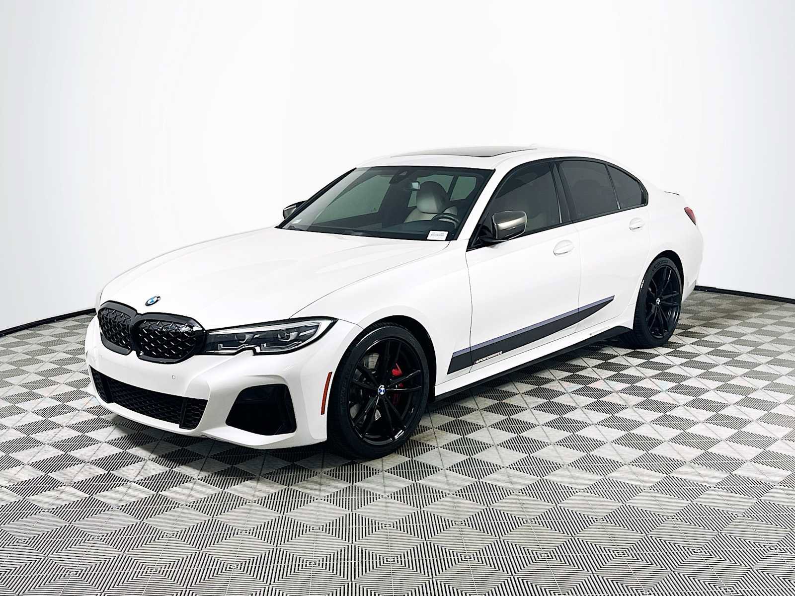 Used 2021 BMW M340i xDrive w/ Premium Package image 3
