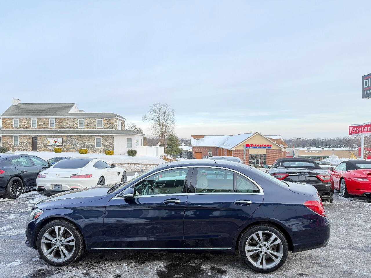Used 2015 Mercedes-Benz C 300 C 300 4MATIC AWD 4dr Sedan image 5