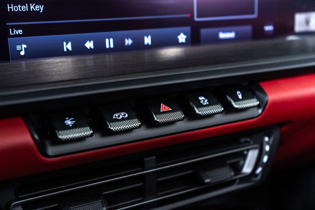 Used 2024 Porsche 911 Targa 4 GTS image 28