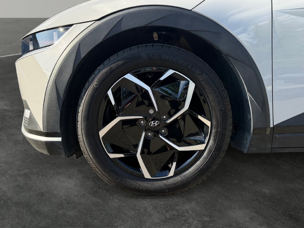 Certified 2023 Hyundai Ioniq 5 SEL w/ Cargo Package AWD/4WD image 5